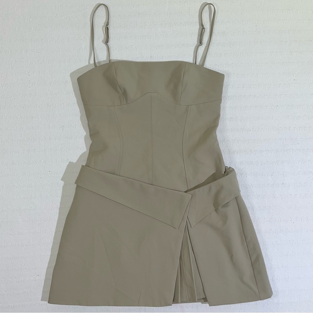 Oh Polly Bruna Woven Twill Wrap Over Pleated Mini Dress Size 4 Preppy Party Chic - Picture 3 of 12